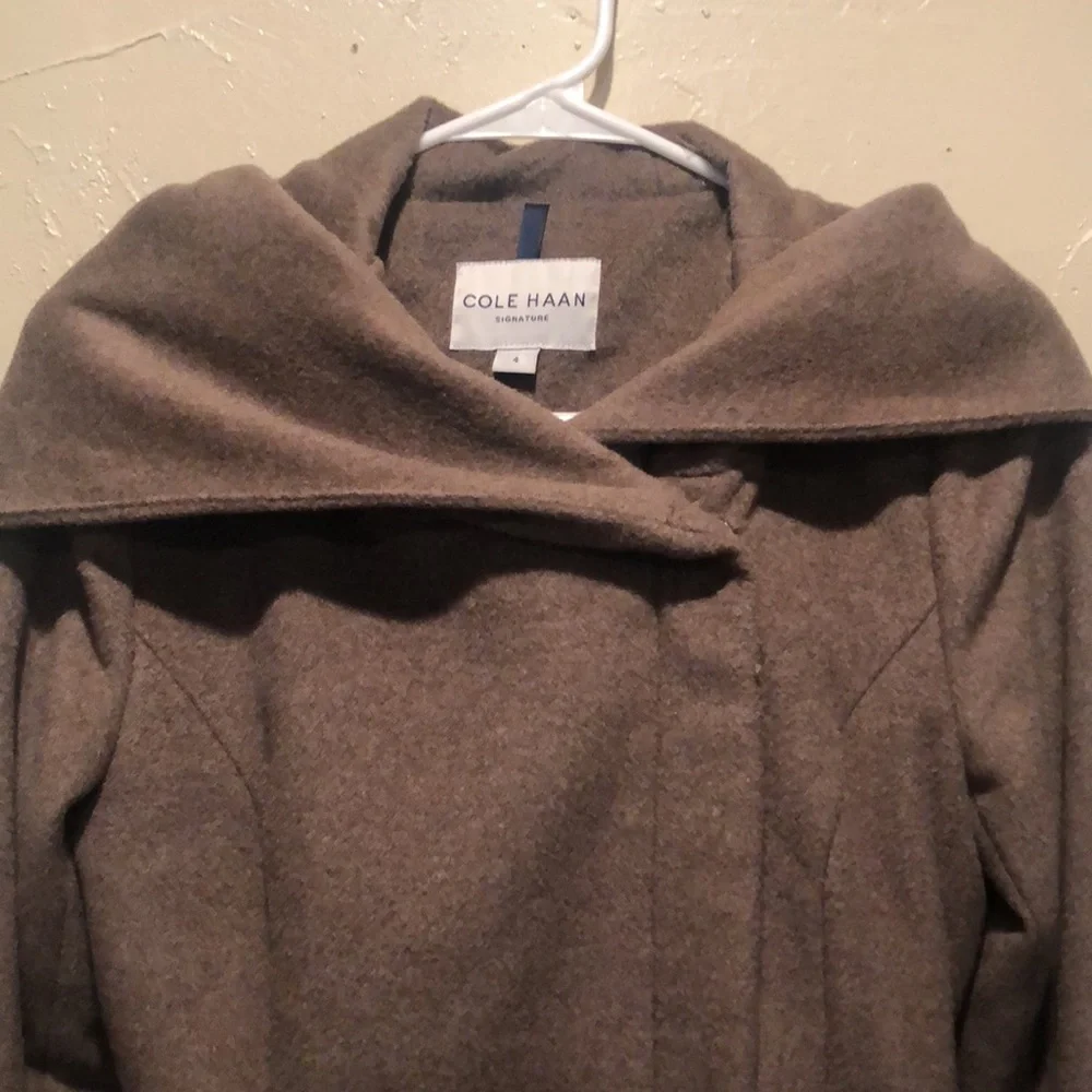 Vintage Cole Haan wool blend coat. Size 4 - Picture 7 of 9